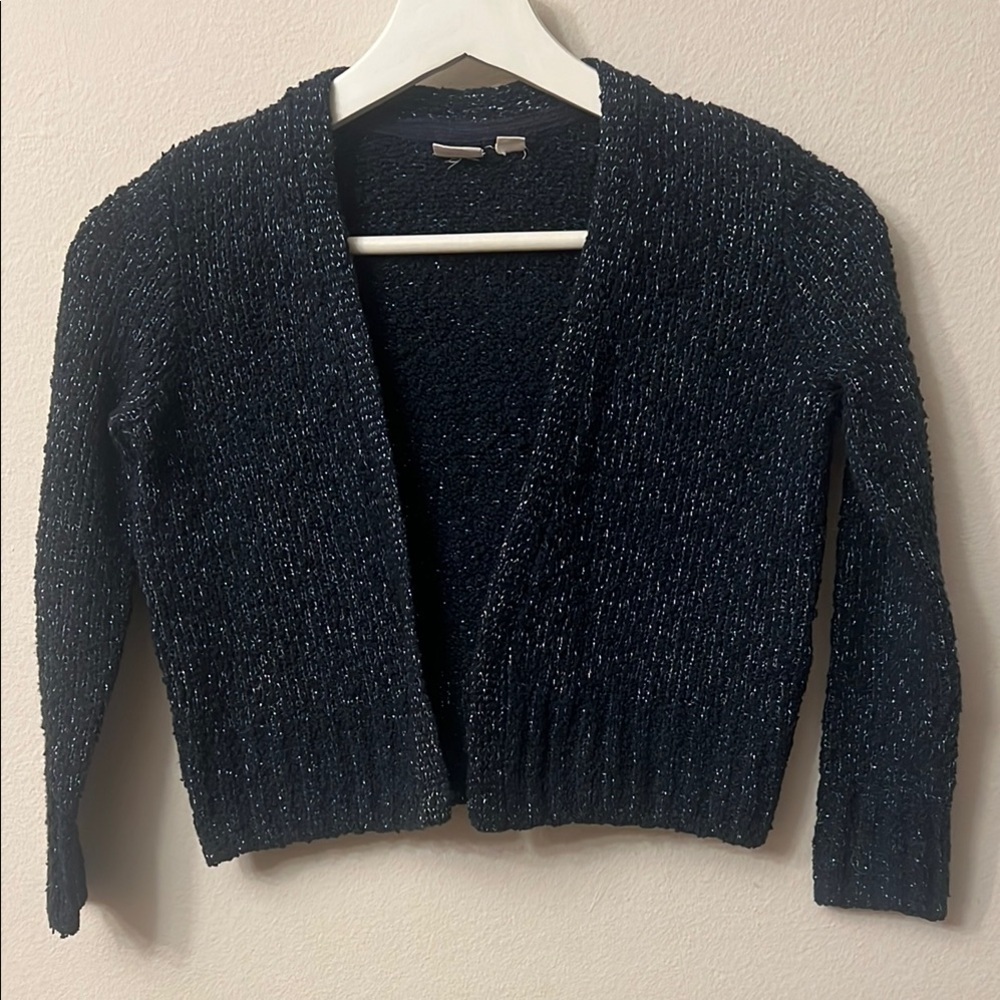 GAP Black Cropped V-Neck Sweater